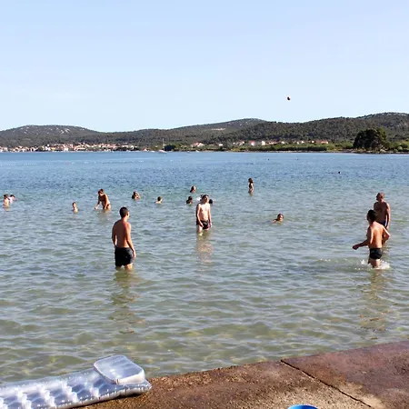 Double 4309d 招待所 3*